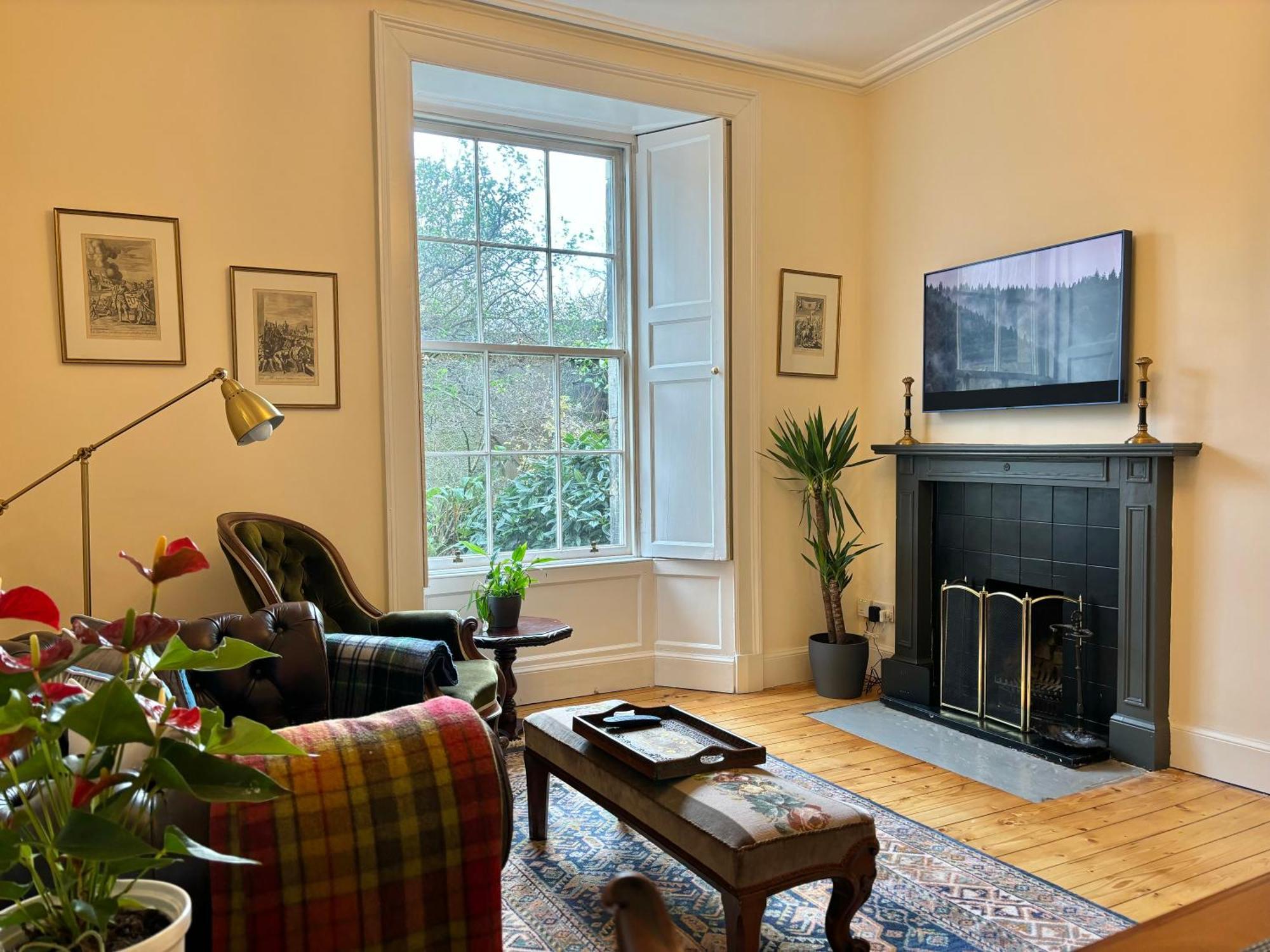 エディンバラCosy Georgian Flatアパートメント エクステリア 写真