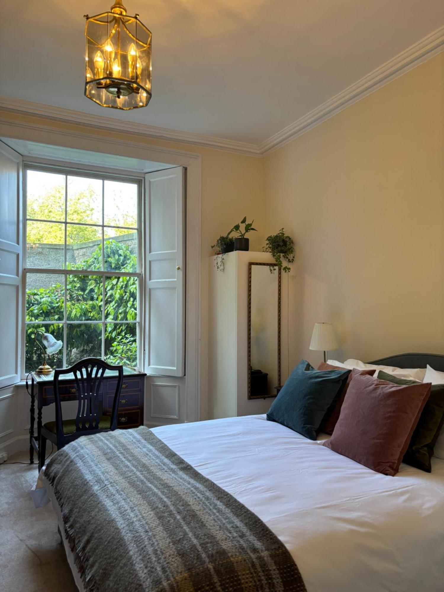 エディンバラCosy Georgian Flatアパートメント エクステリア 写真